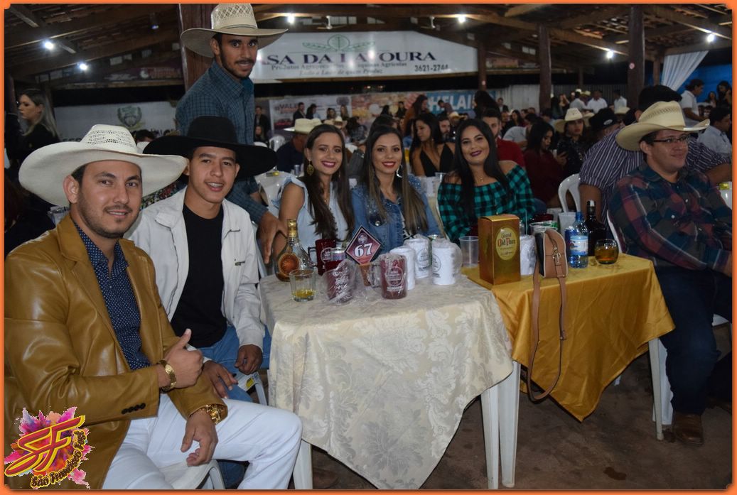 BAILE DA RAINHA DA EXPOVALE 2019